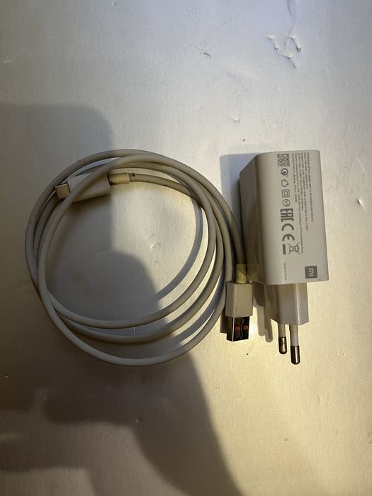 Оригінальні зарядні пристрої