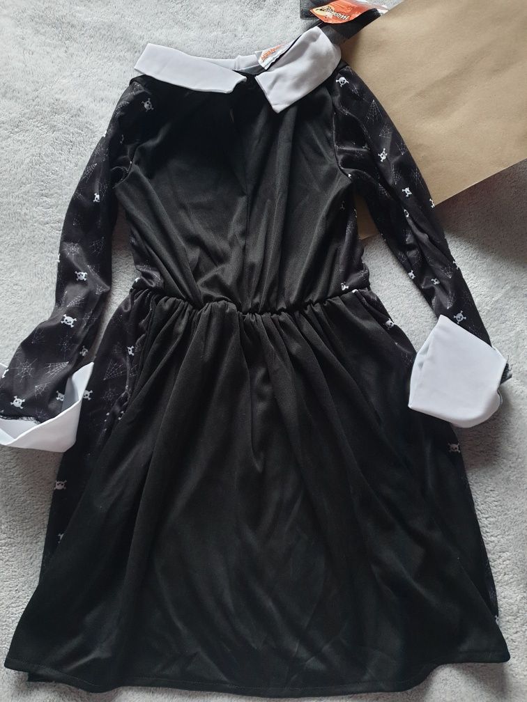 Kostium Strój karnawałowy WEDNESDAY ADDAMS r.  110-116 przebranie