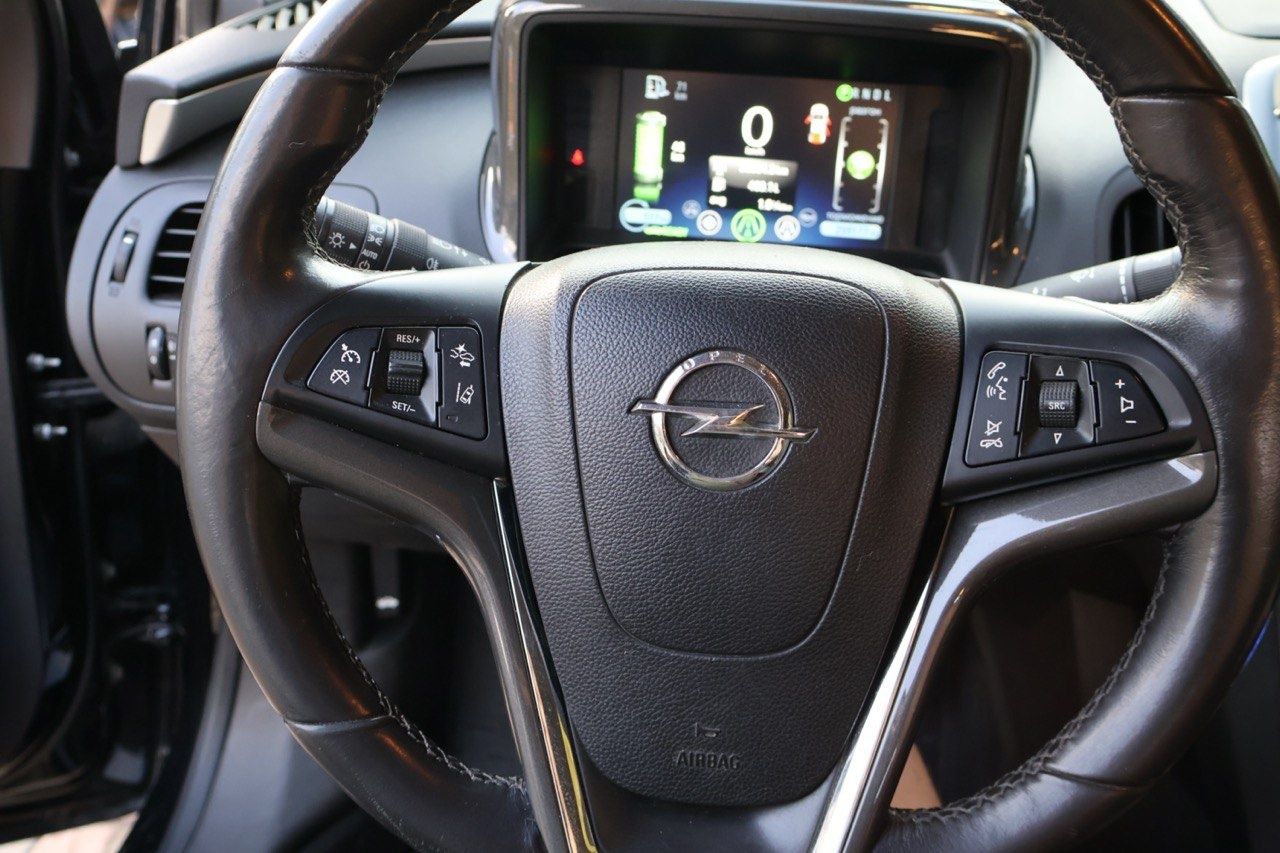 Продам Opel Ampera 2012