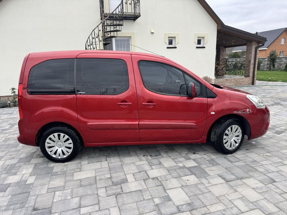 Citroen Berlingo original pass 2011