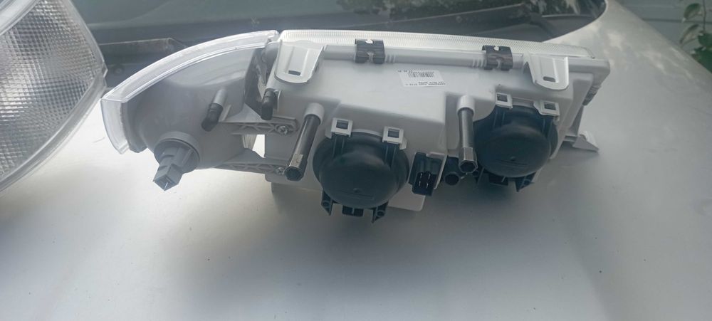 Фара нова в зборі Ваз 2110-12