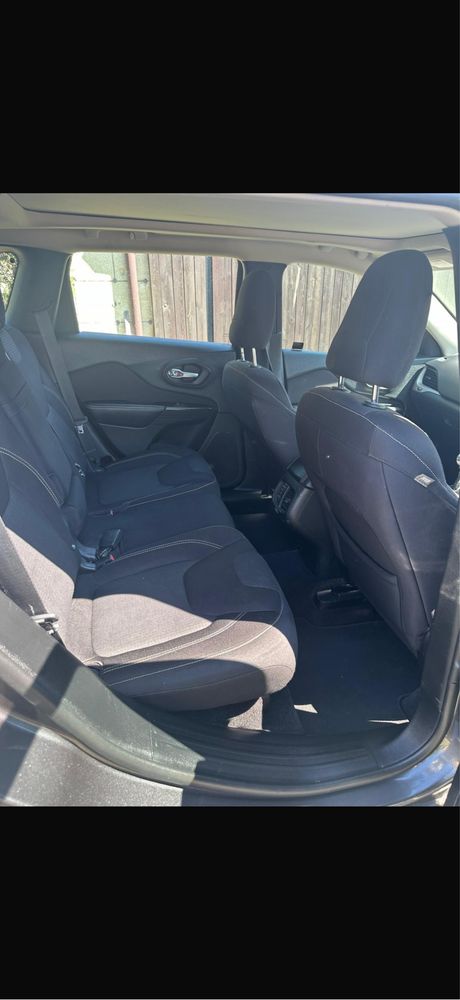 2014 JEEP Cherokee 2.0diesel manual Anglik