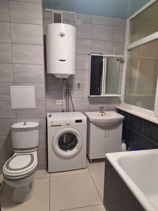 Продам 2-к.кв., ремонт, Одесская, Монюшко