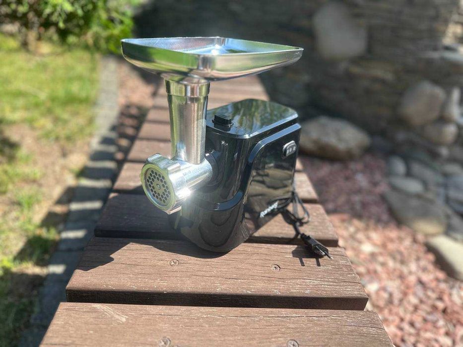 Мясорубка 2600W + насадка для колбас‼️ М'ясорубка. Электромясорубка.