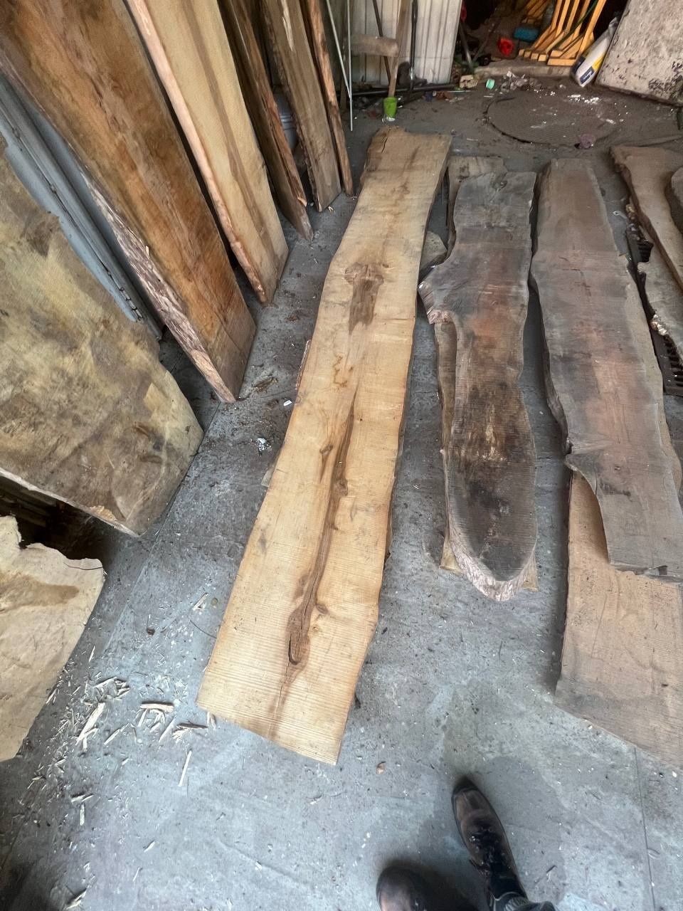 Продам слеби клён груза,орех,каштан, берёза,липа .