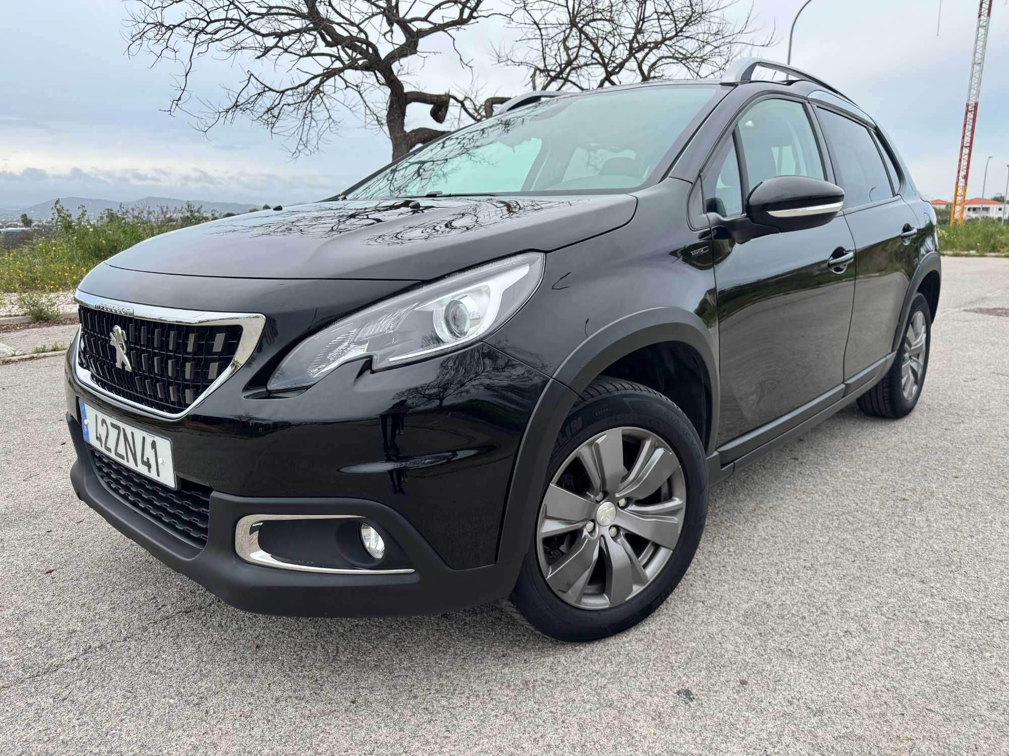 Peugeot 2008 1.2 PureTech Signature