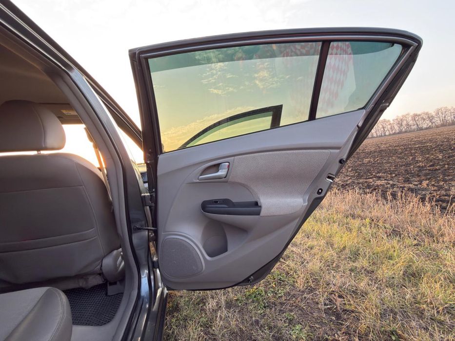 Honda insight гібрид