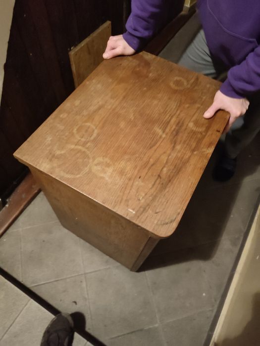 Maszyna do szycia knoch