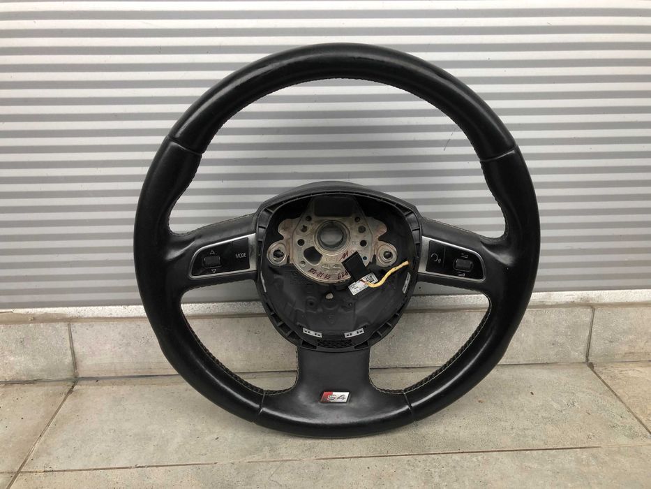 Kierownica Multifunkcja AUDI A5 A4 B8 S5 8T Biała Nic