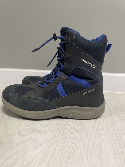 Зимові дитячі ботинки Geox