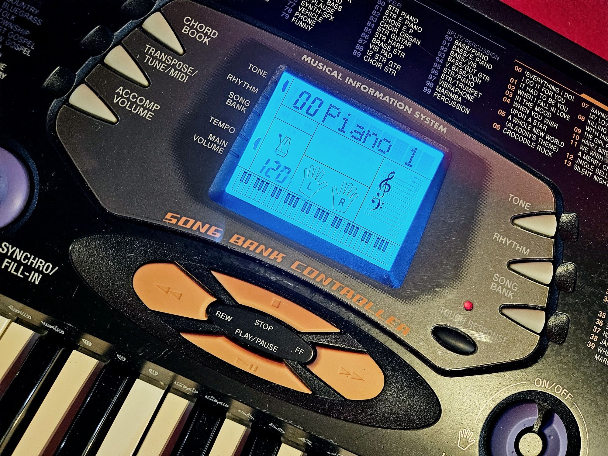 Keyboard Casio, Dynamiczna klawiatura, 100 piosenek, brzmień podkładów