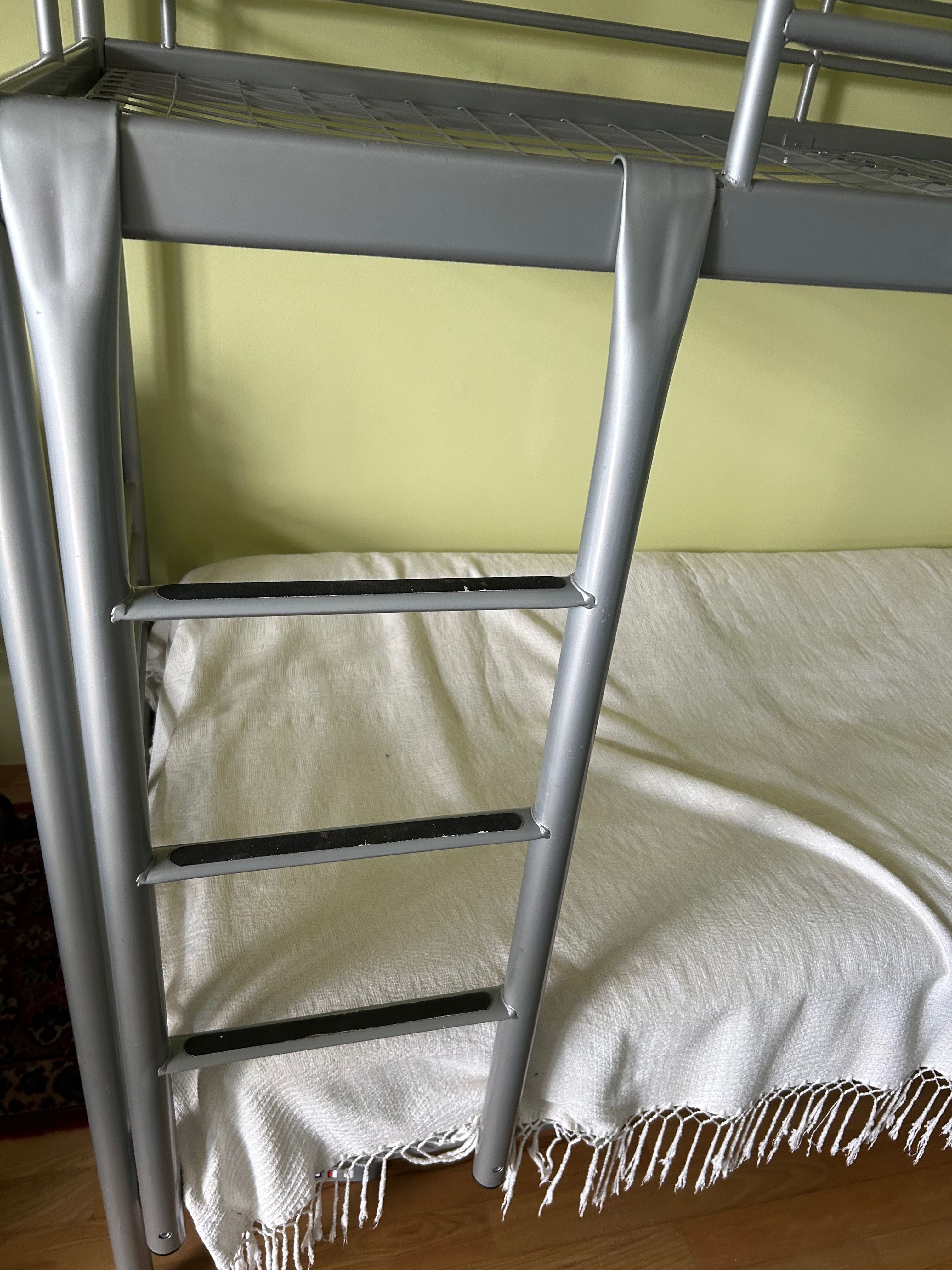 Łóżko piętrowe Svarta Ikea