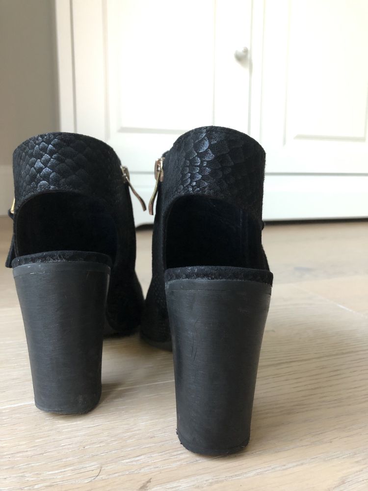 Buty na obcasie Nessi 36