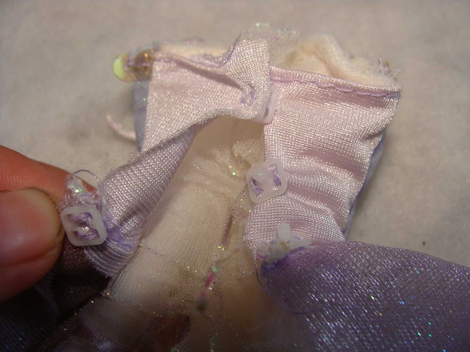Vestido Barbie as the Magic of Pegasus (Ref. G8399) de 2005 - Annika