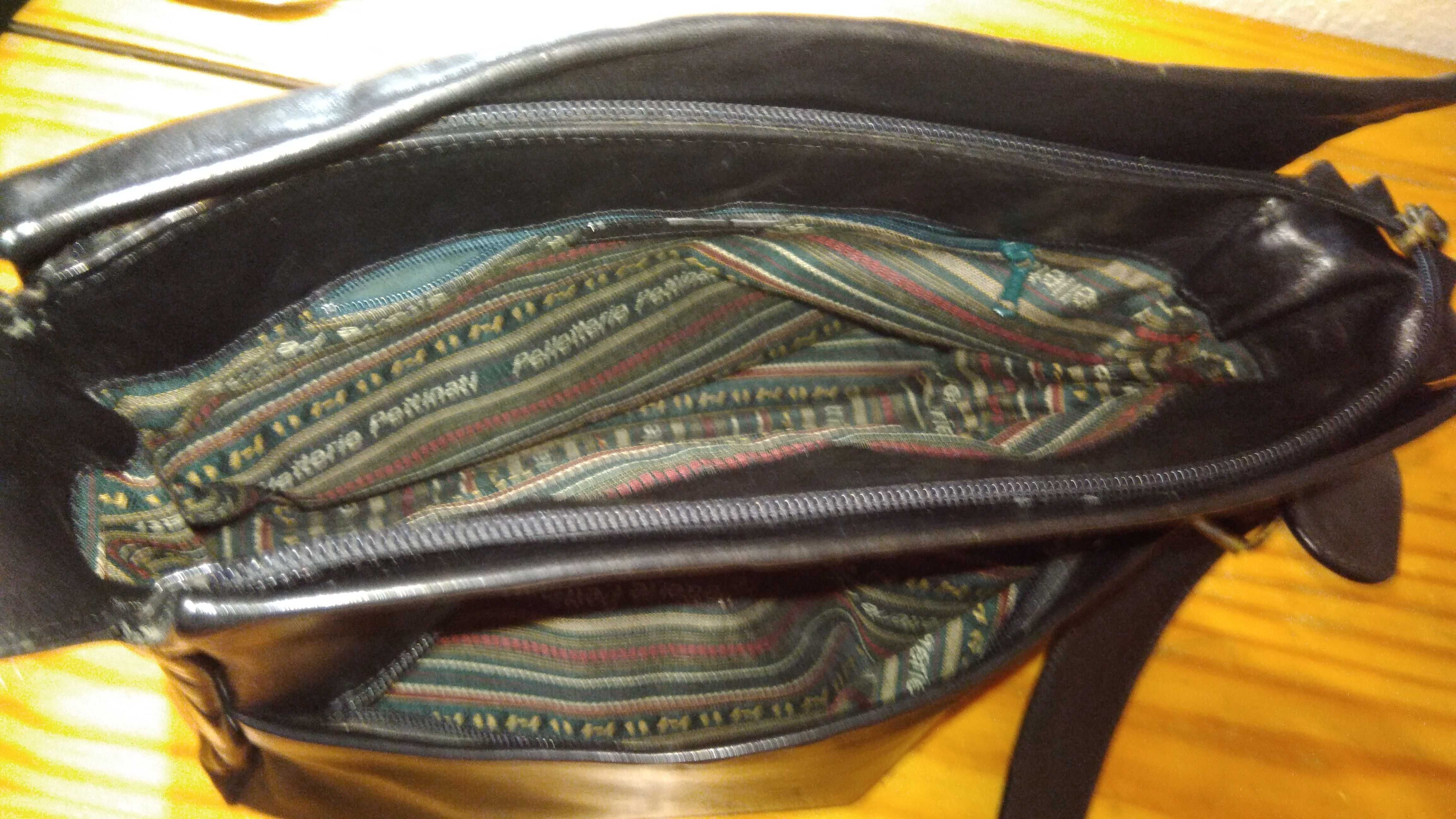 Mala/Bolsa tiracolo, pele genuína, PETTINATI.