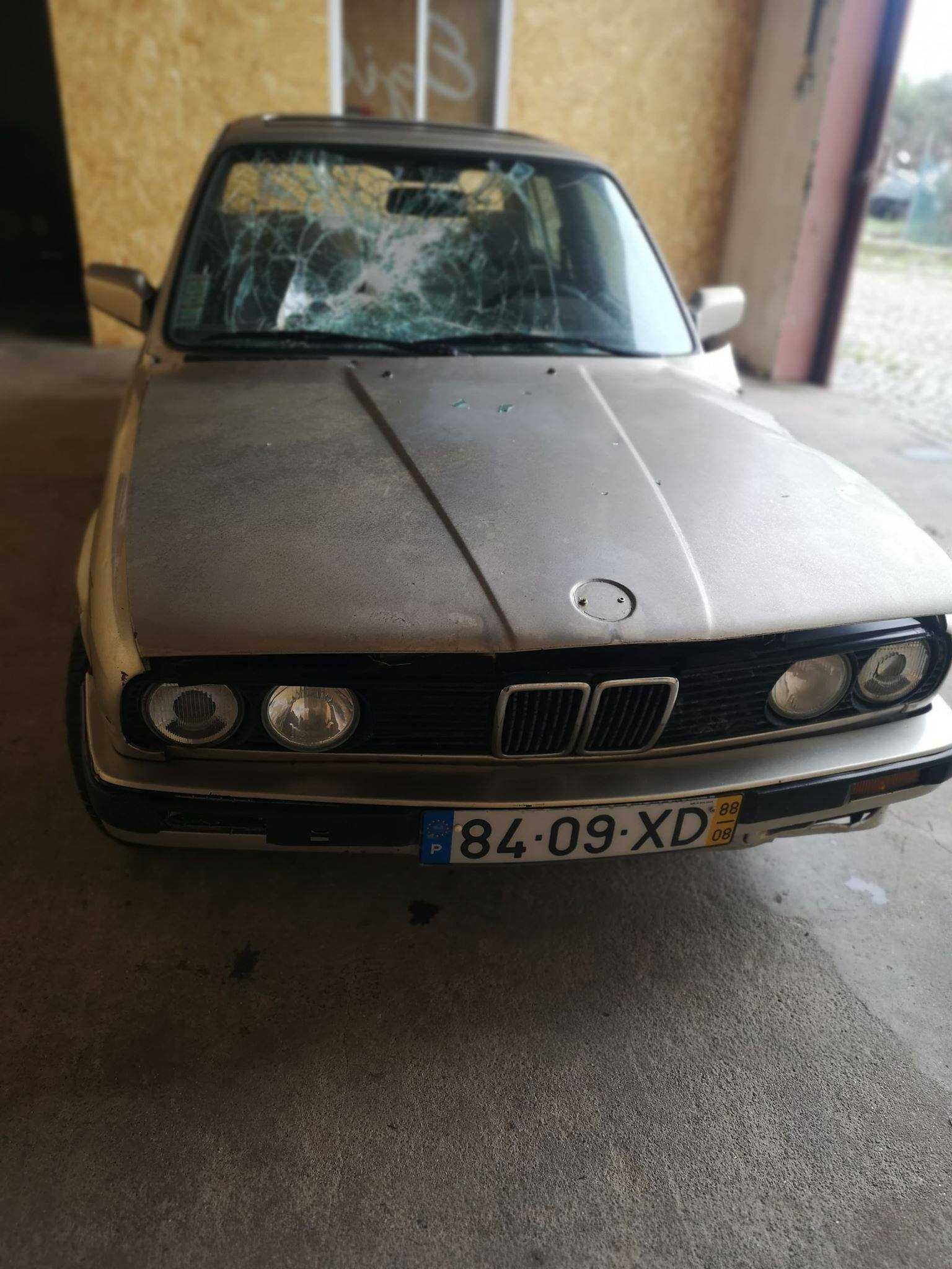 BMW E30 324TD _ Para Peças
