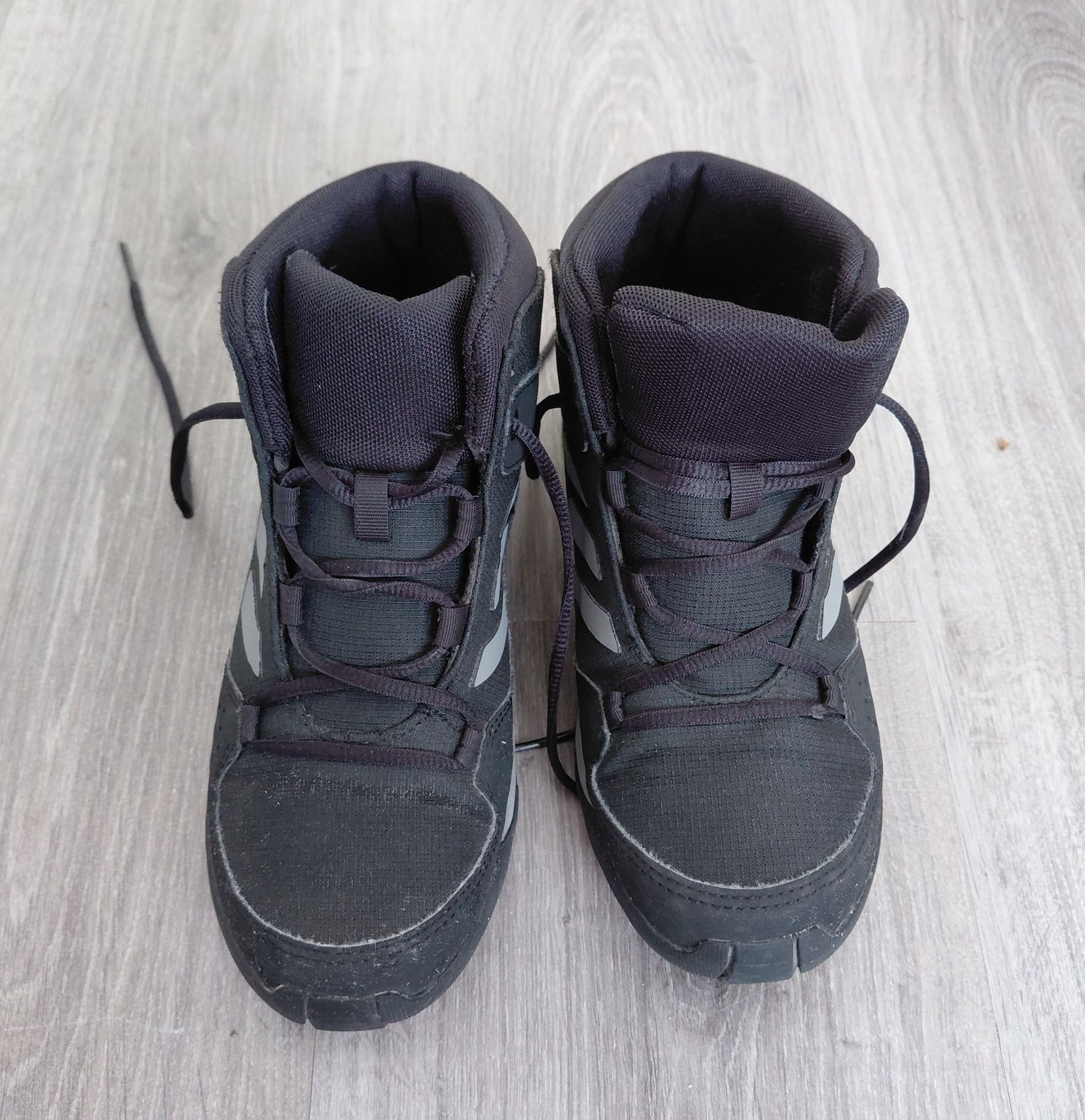 Botas adidas terrex n°34