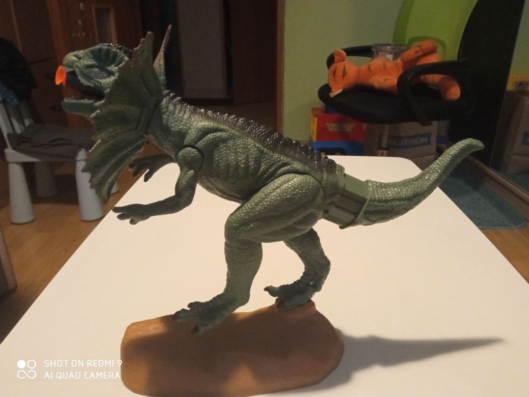 Dinozaur zabawka dla dzieci