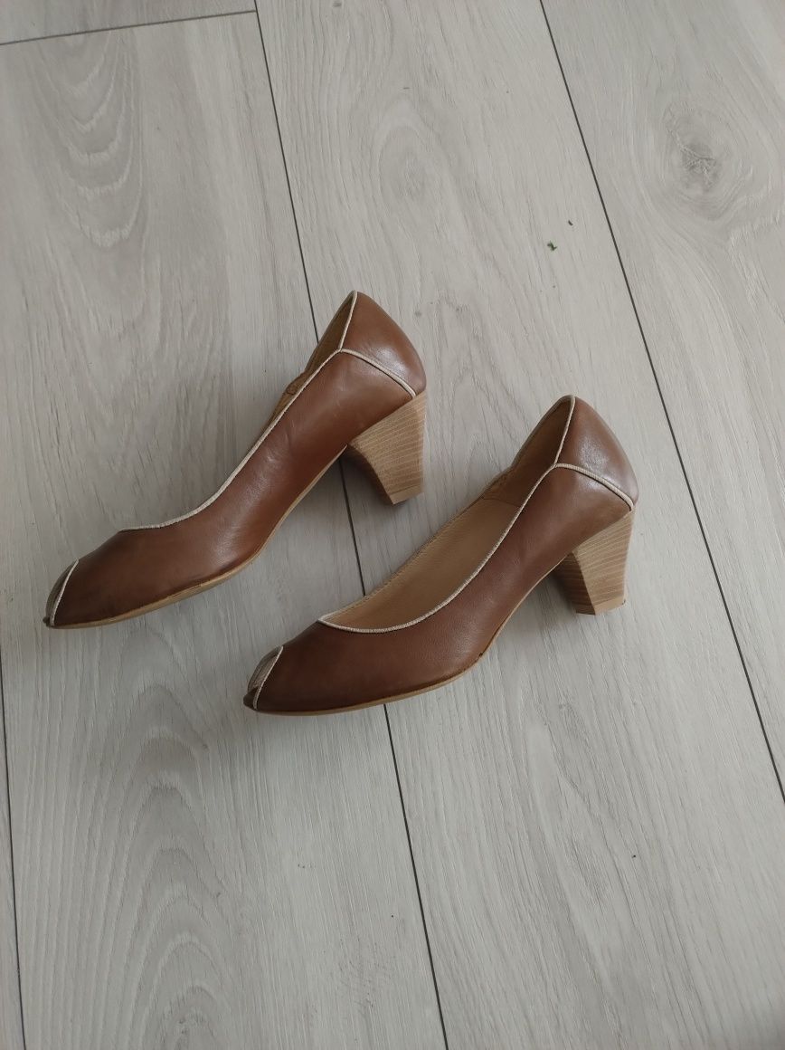 Buty Ryłko rozmiar 35