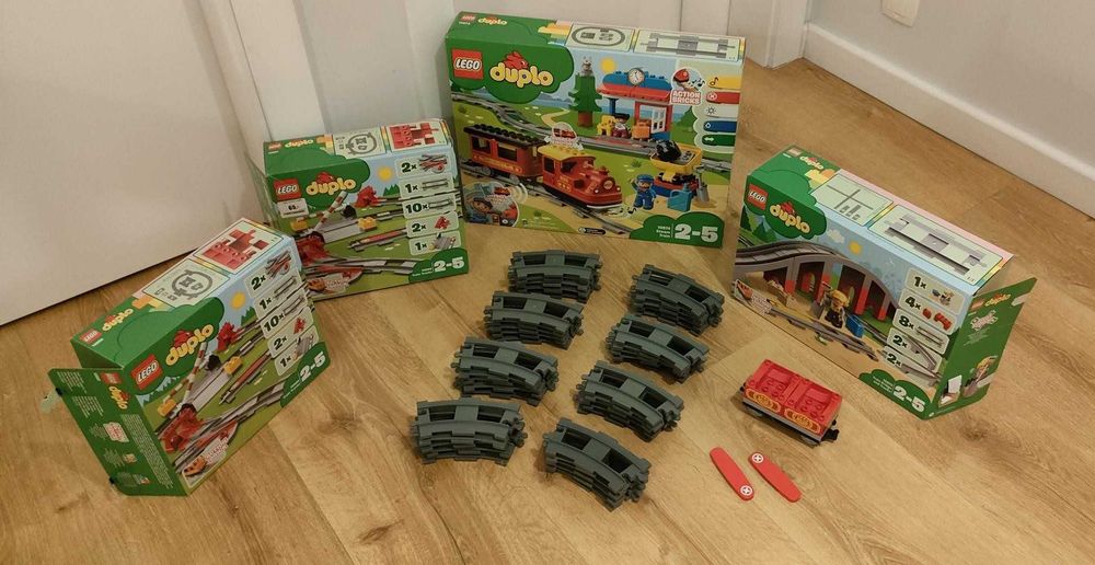 lego duplo kolejka pociag tory wiadukt zestawy 10874, 10872 i 2x 10882