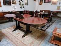 Mesa extensível em madeira maciça - Só a mesa as cadeiras são à parte