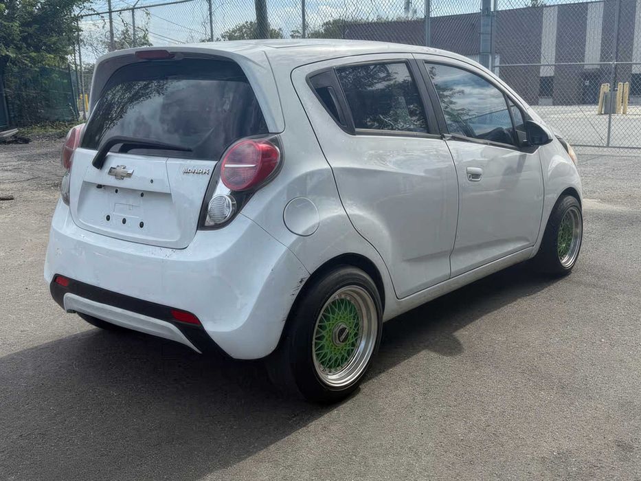 Chevrolet Spark      2015