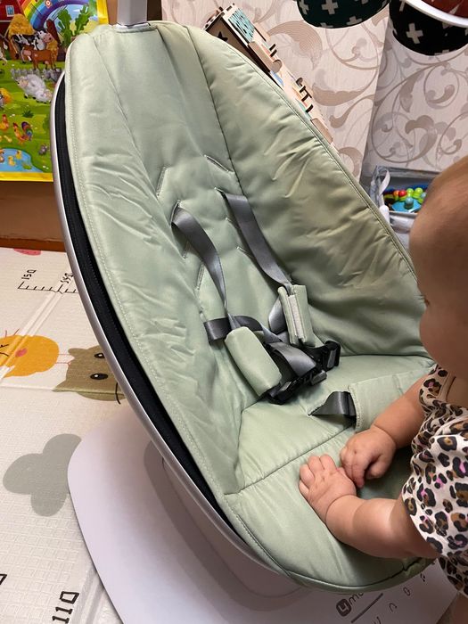 4moms Заколисуючий центр