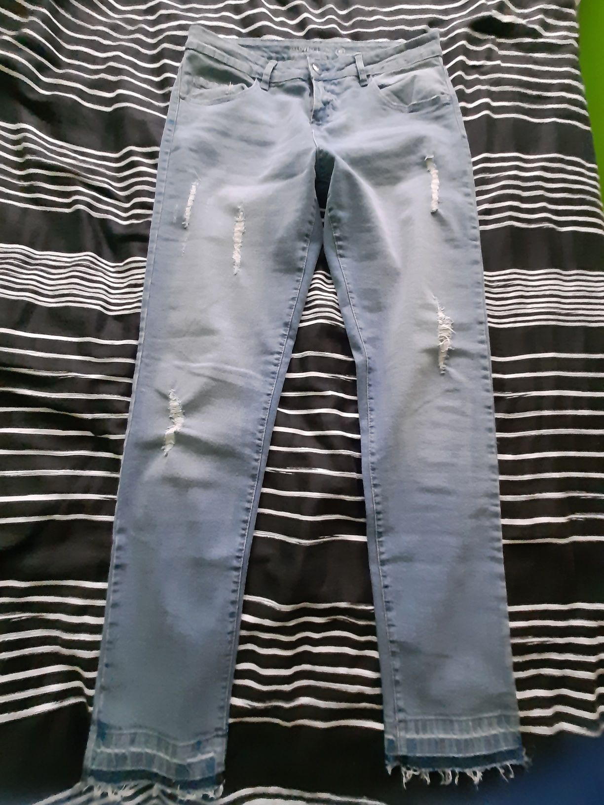 Spodnie jeansowe damskie r. 40