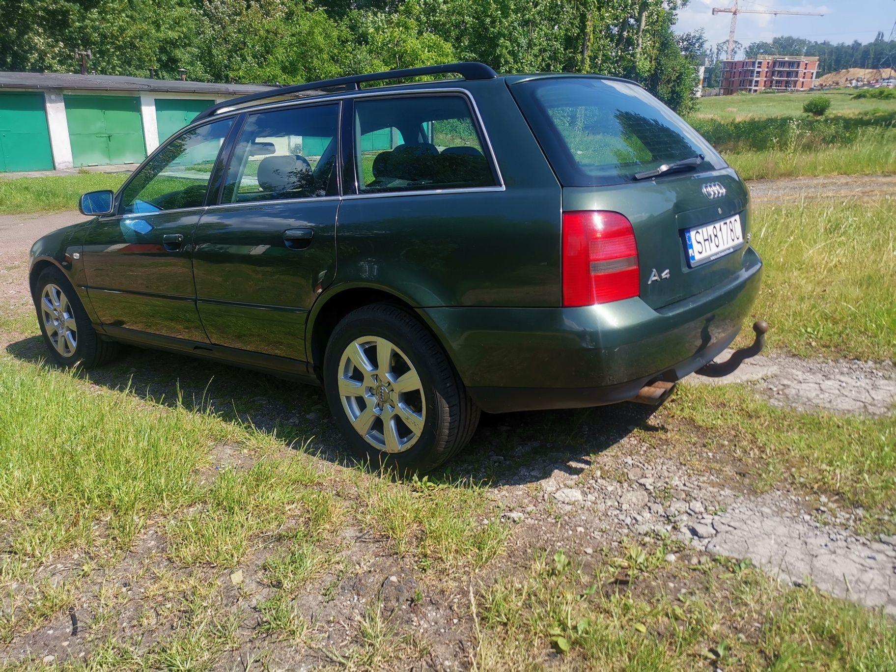 Audi a4b5 avant quatrro, 1999r, 2.4 lpg 350tys