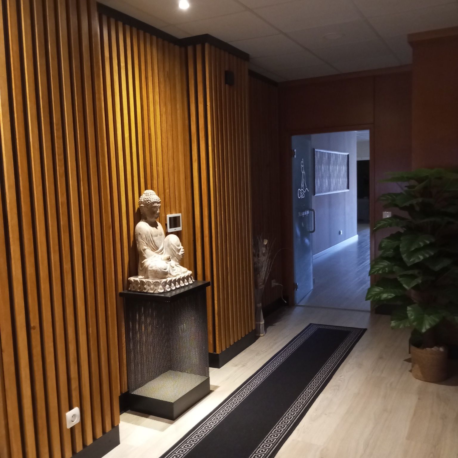 Aluga-se sala para Estética ou para massagens/terapias
