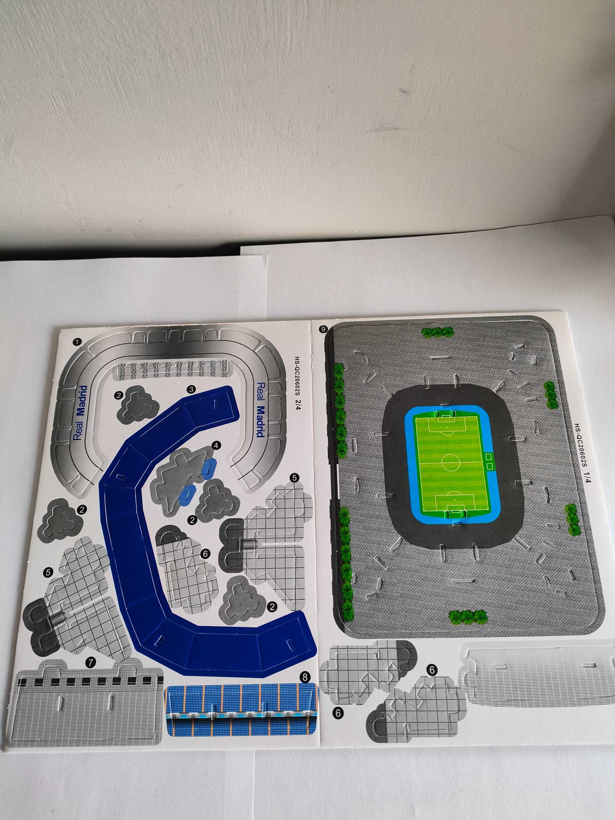 Stadion Santiago Bernabeu puzzle 3D Real Madryt prezent