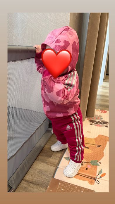 Костюм спортивний adidas 6-9 міс