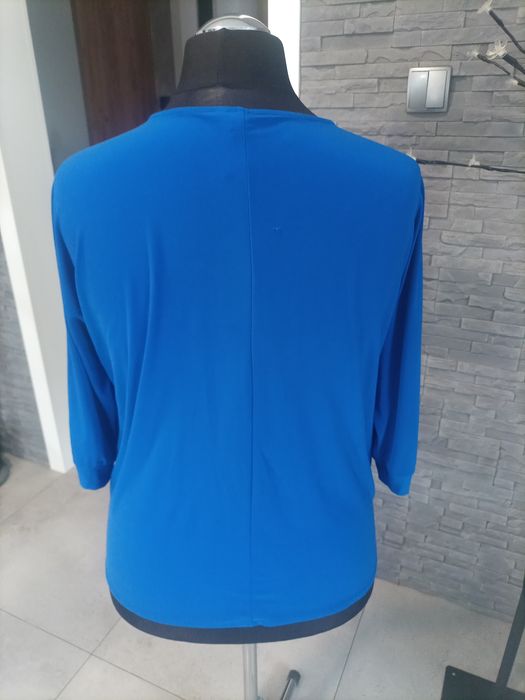 Bluzka niebieska nietoperz 44