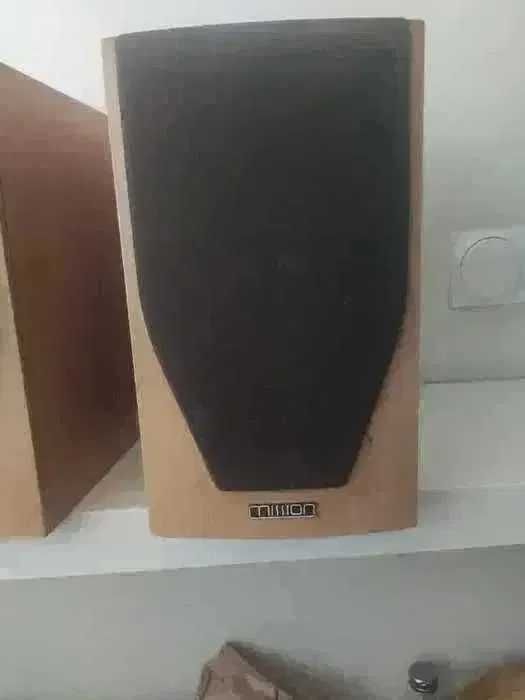 colunas monitoras mission M71i como novas