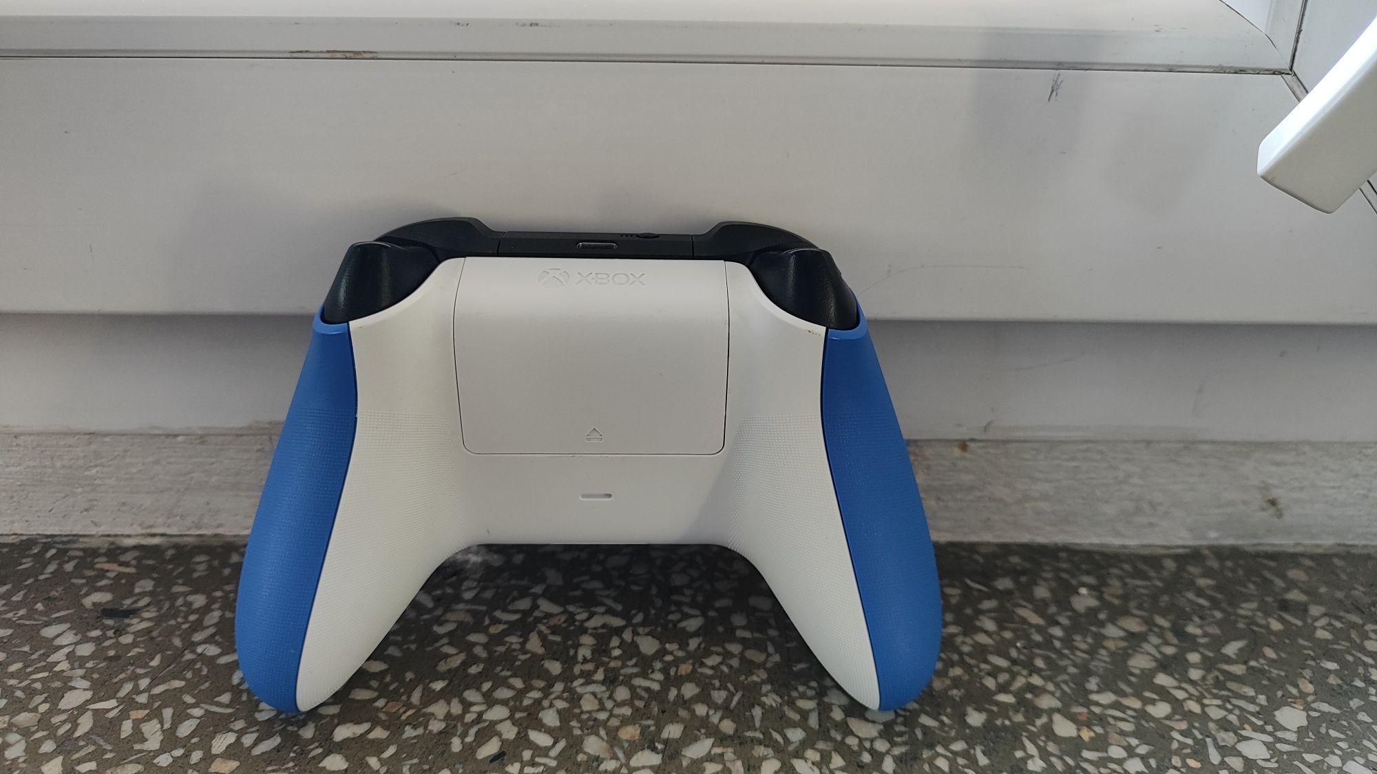Kontroler pad Xbox Series S X 1914 stan bdb
