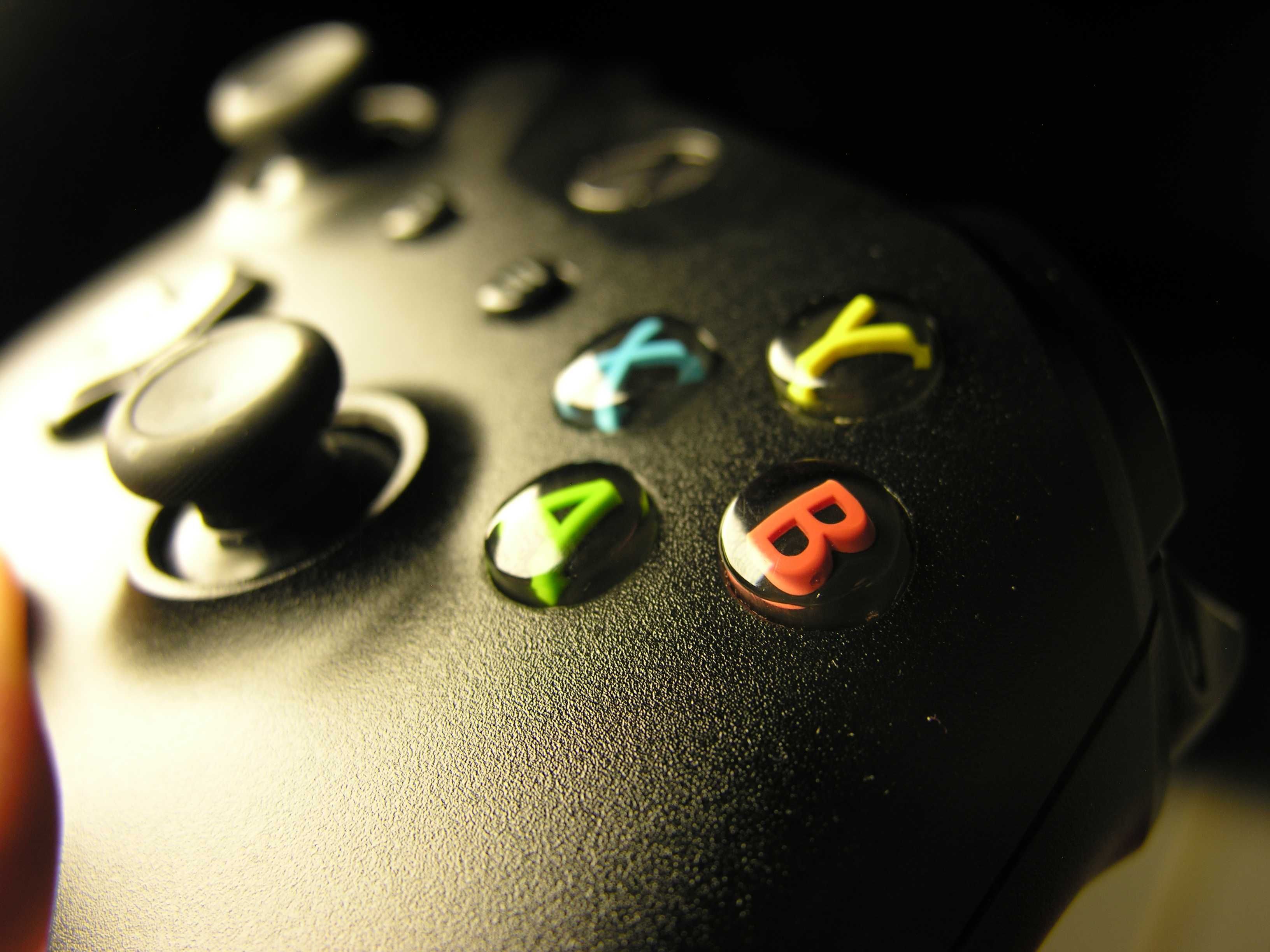 xbox one x em muito bom estado