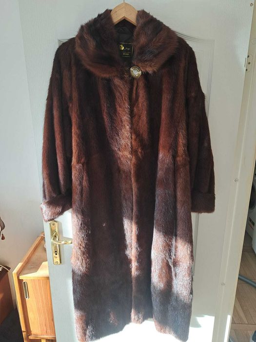 Futro z norek ciemny brąz, eleganckie, klasyczne, super stan
