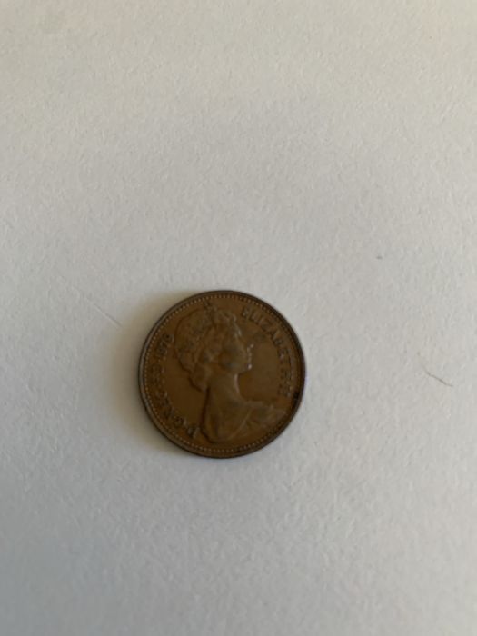 O e new pen Elizabeth II. 1979