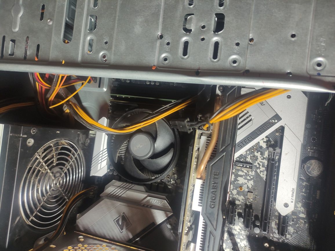 Продам системний блок x570/Ryzen3200g/16gb ddr4/gtx1060 6gb/500gb nvme