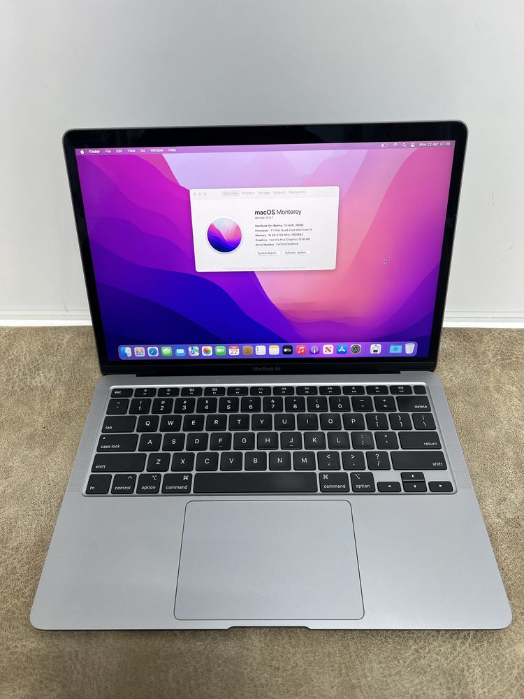 Macbook Air 2020 i5/16/256