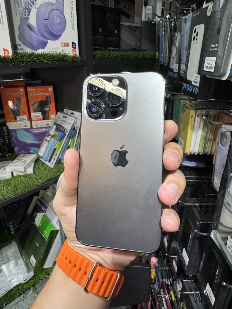 Б/У Apple iPhone 13 Pro 128GB. Graphite