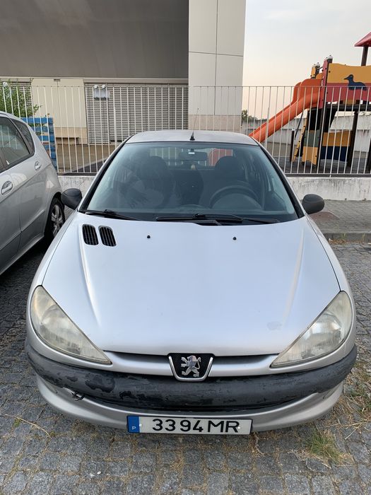 Carro Peugeot 206