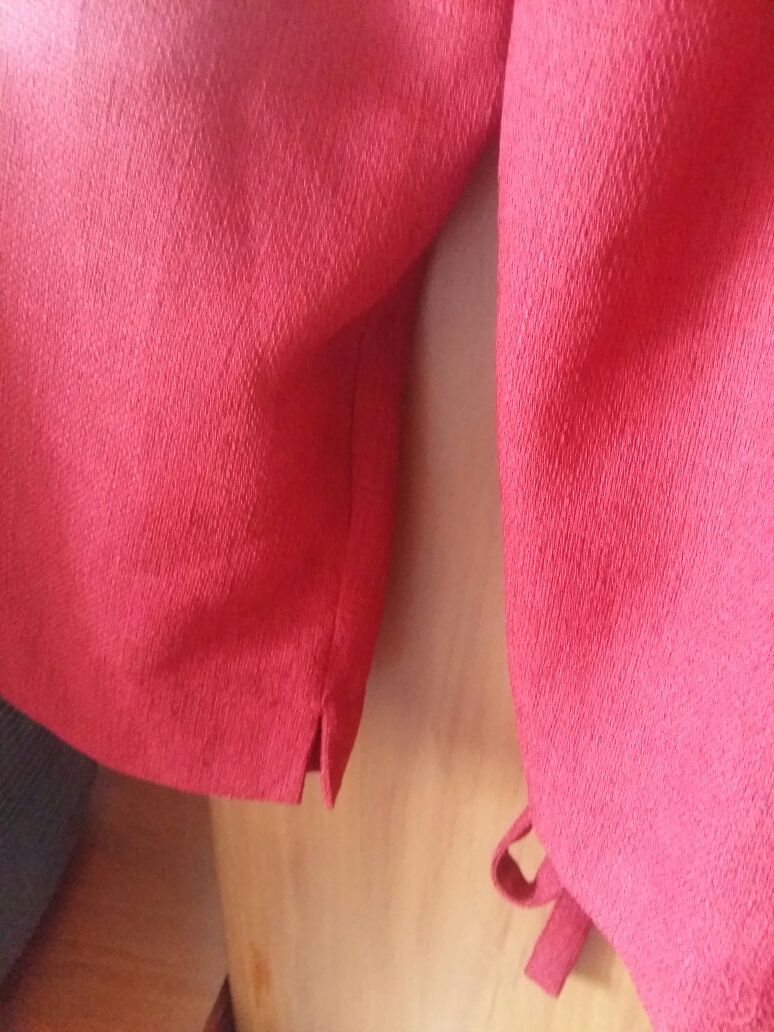 Czerwona bluzka kostium  roz 40