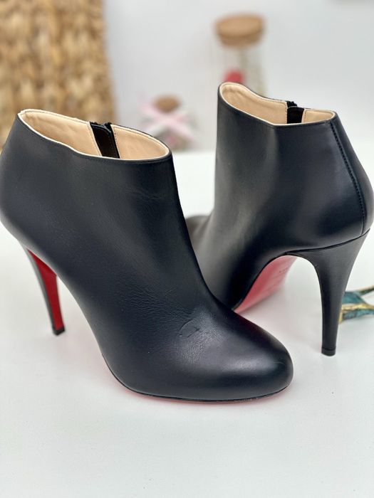 Туфлі Christian Louboutin, модель Belle