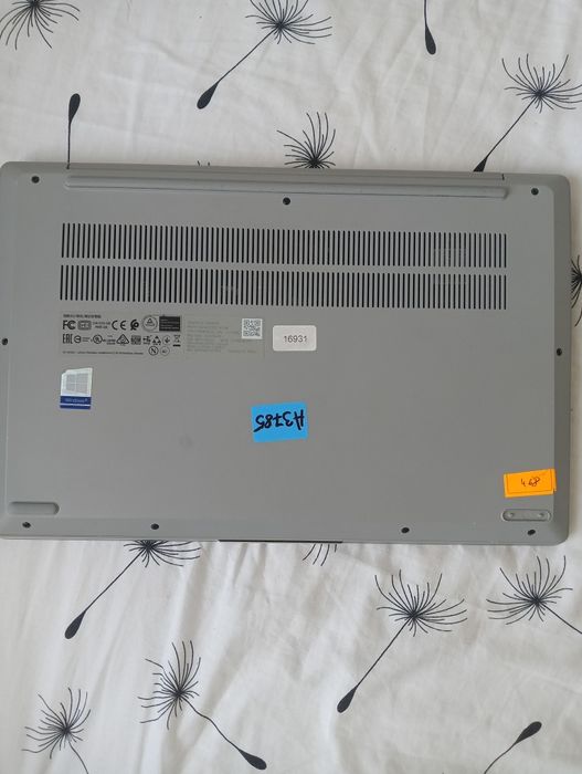 Продається ноутбук ideapad 5 не працює