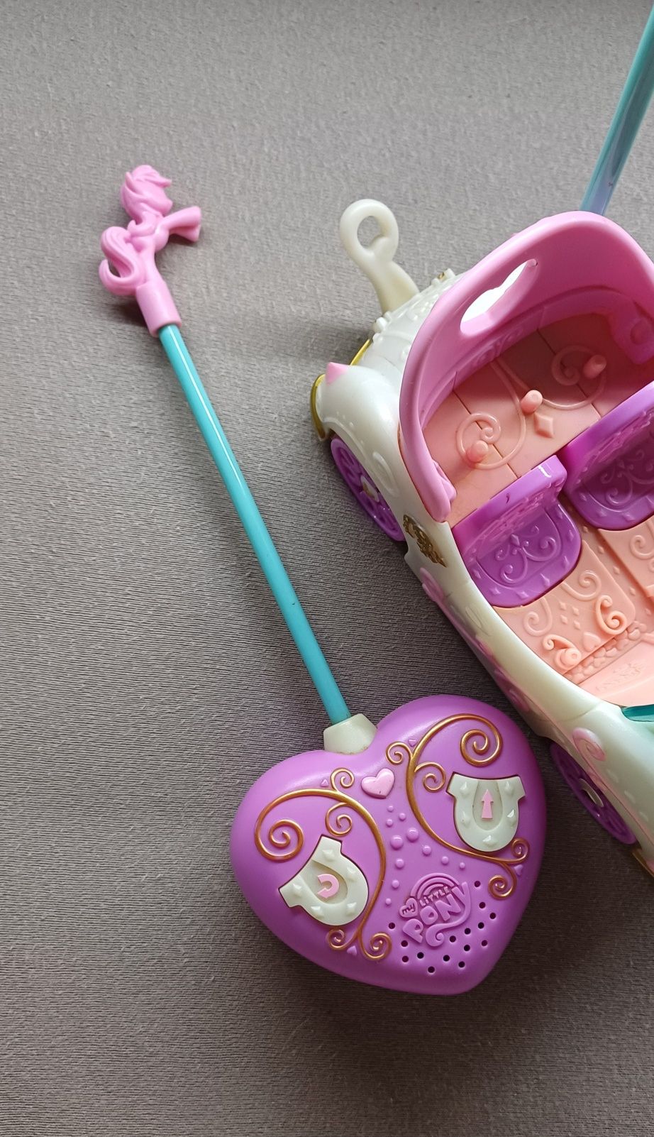 My Little Pony samochodzik na pilot