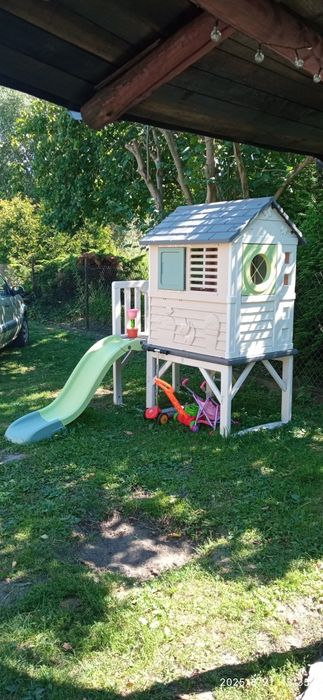 Smoby domek na palach