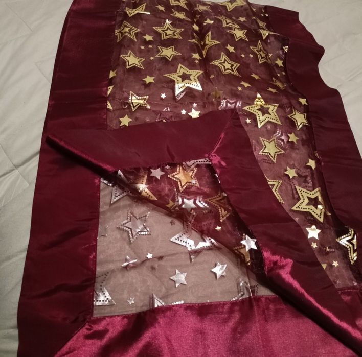 Святкова новорічна доріжка на стіл,скатертина доріжка в золоті зірки