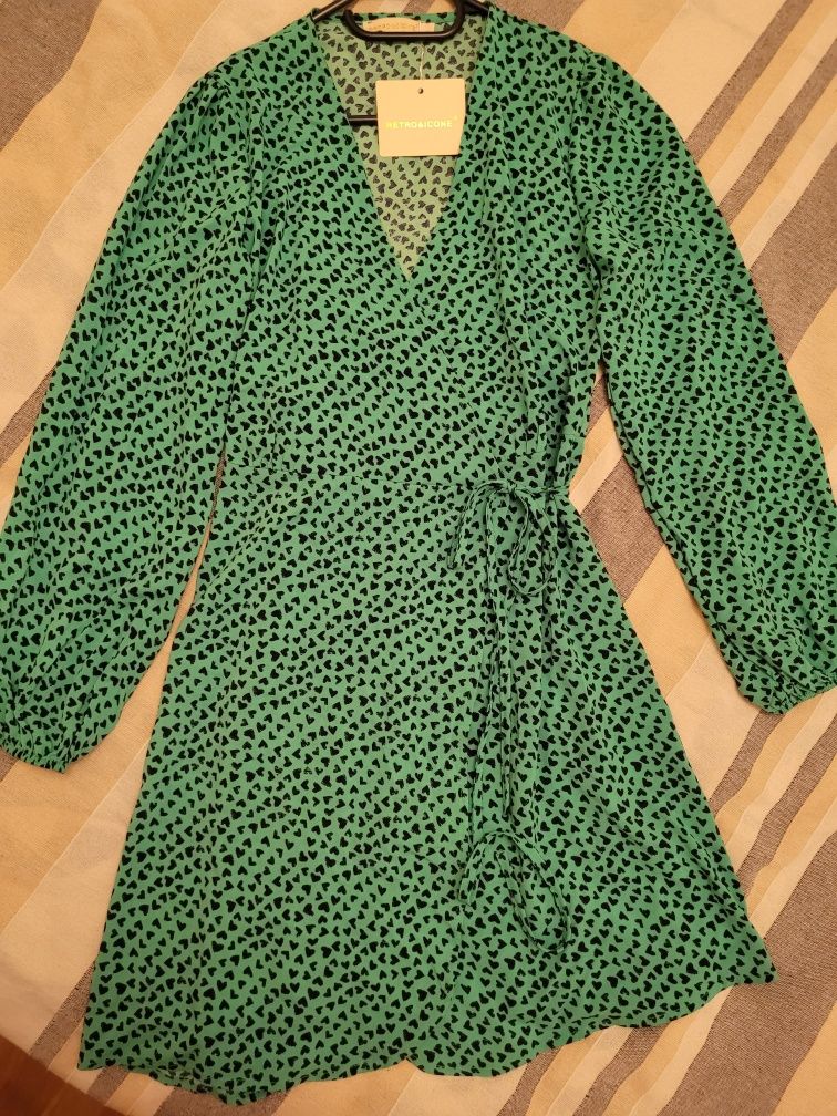 Sukienka kopertowa zielona