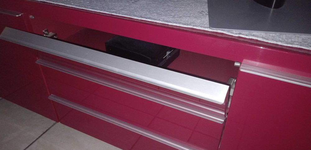 szafka RTV Ikea Besta